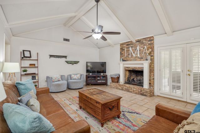 312 Savannah Drive, Tyler, TX 75703