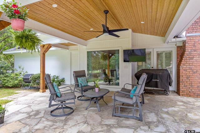 312 Savannah Drive, Tyler, TX 75703