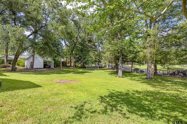312 Savannah Drive, Tyler, TX 75703