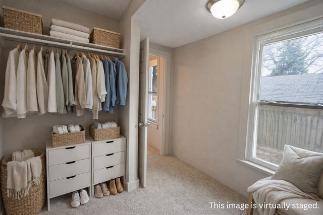 117 E Garfield Street, Davenport, IA 52803