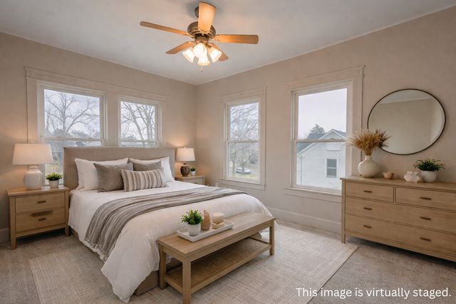 117 E Garfield Street, Davenport, IA 52803