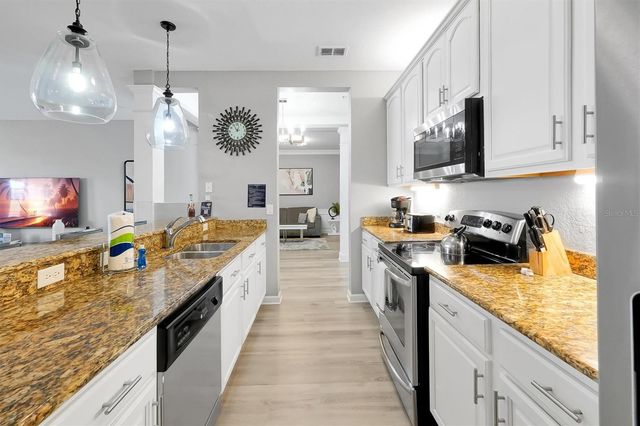 5012 SHOREWAY LOOP 20607, Orlando, FL 32819