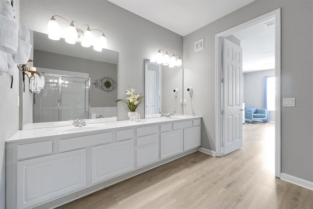 5012 SHOREWAY LOOP 20607, Orlando, FL 32819