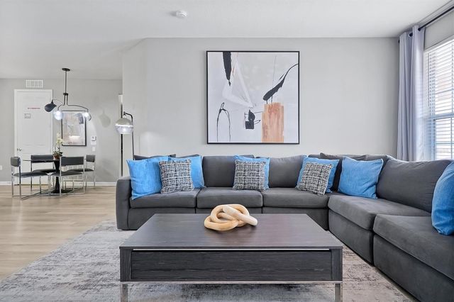 5012 SHOREWAY LOOP 20607, Orlando, FL 32819