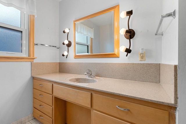 138 HAZEL STREET, Neenah, WI 54956