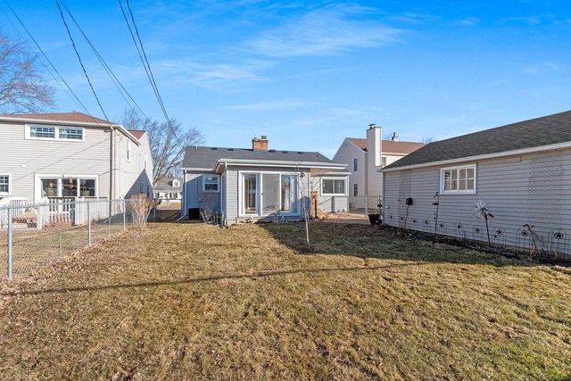 138 HAZEL STREET, Neenah, WI 54956