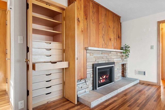 138 HAZEL STREET, Neenah, WI 54956