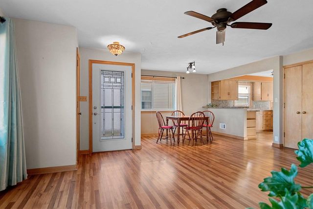 138 HAZEL STREET, Neenah, WI 54956