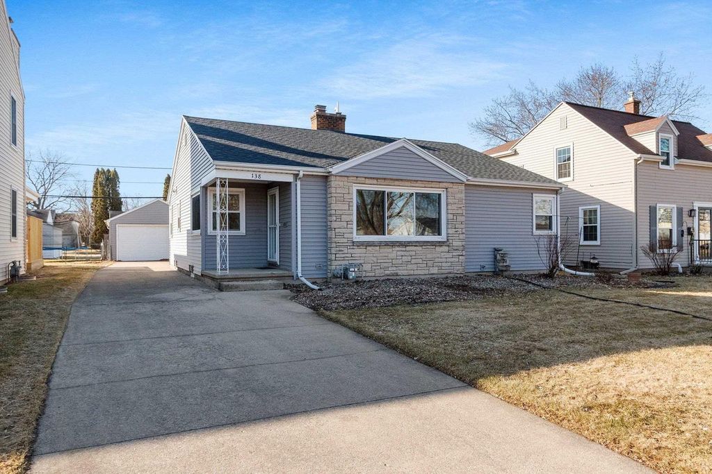 138 HAZEL STREET, Neenah, WI 54956