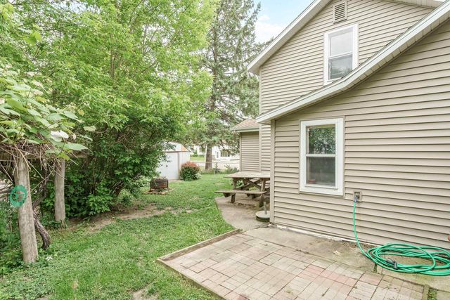 320 S Pearl Street, Janesville, WI 53548