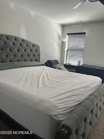 171 Bradshaw Drive, Manahawkin, NJ 08050