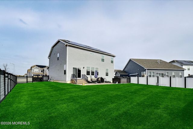 171 Bradshaw Drive, Manahawkin, NJ 08050