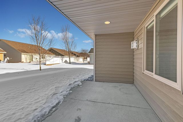144 Glenview Loop, Saint Cloud, MN 56303