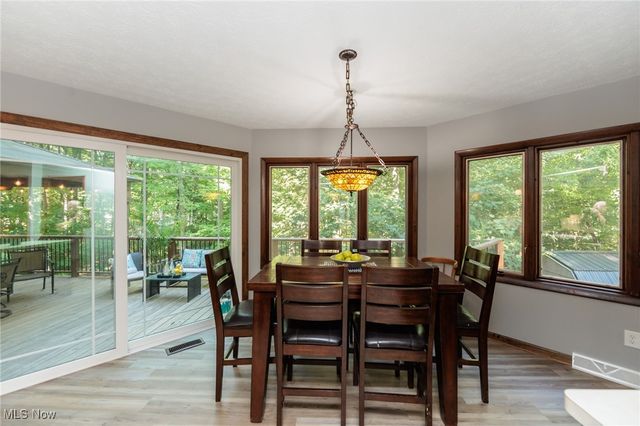 20050 Idlewood Trail, Strongsville, OH 44149