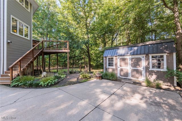 20050 Idlewood Trail, Strongsville, OH 44149