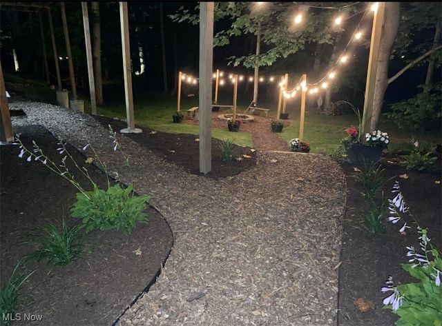 20050 Idlewood Trail, Strongsville, OH 44149