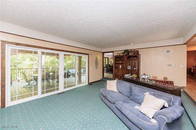 20050 Idlewood Trail, Strongsville, OH 44149