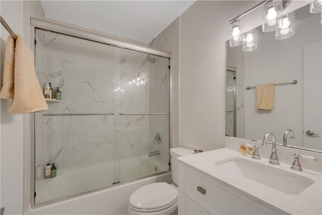 66 Woodland Drive 204, Vero Beach, FL 32962