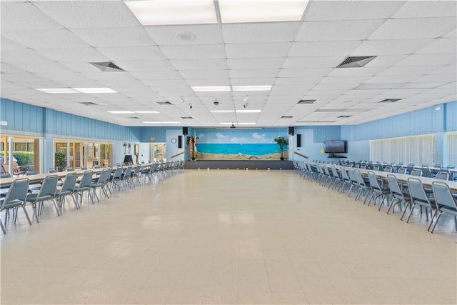 66 Woodland Drive 204, Vero Beach, FL 32962