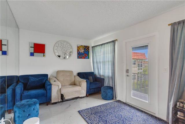 66 Woodland Drive 204, Vero Beach, FL 32962