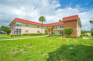 66 Woodland Drive 204, Vero Beach, FL 32962