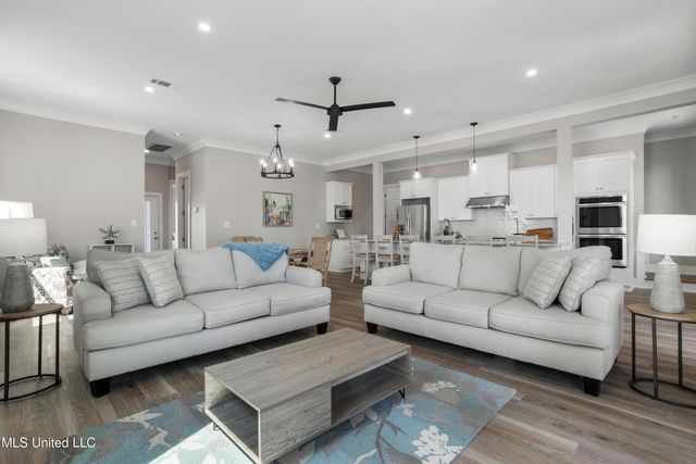 567 Maria Avenue, Gulfport, MS 39501