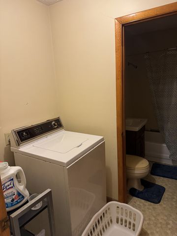 1831 S Main St, Columbia, TN 38401