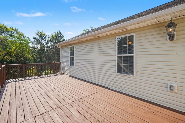 2650 Cummings Cir, Clarksville, TN 37042