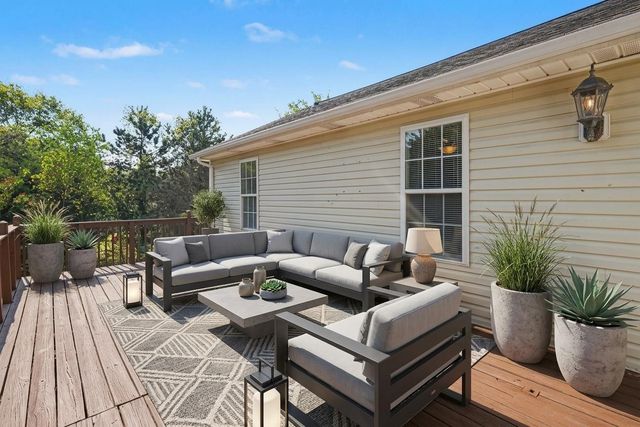 2650 Cummings Cir, Clarksville, TN 37042