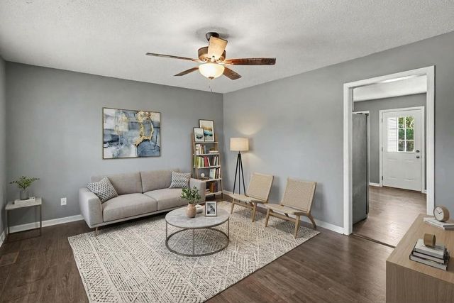 2650 Cummings Cir, Clarksville, TN 37042