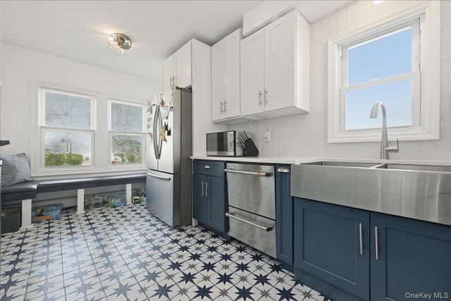 450 Linden Street, West Hempstead, NY 11552