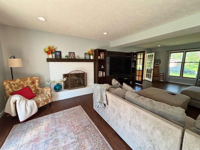 2208 Avalon Court, Kokomo, IN 46902