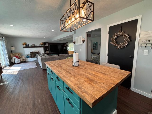 2208 Avalon Court, Kokomo, IN 46902