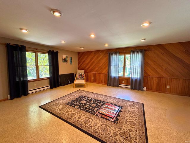 2208 Avalon Court, Kokomo, IN 46902