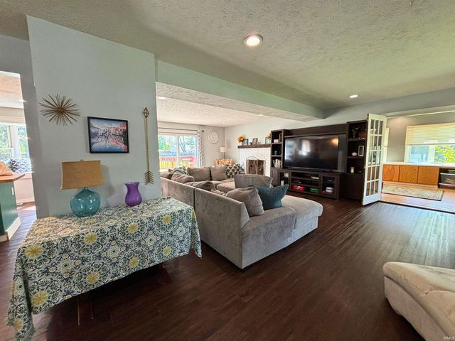 2208 Avalon Court, Kokomo, IN 46902