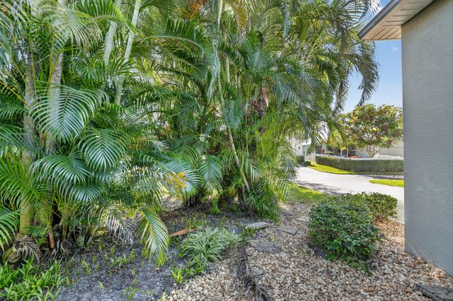 7865 15th Lane, Vero Beach, FL 32966