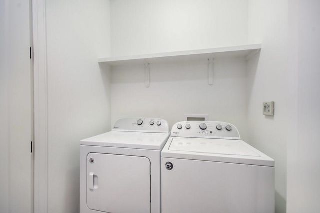 607 W Saint Johns Ave 2, Austin, TX 78752