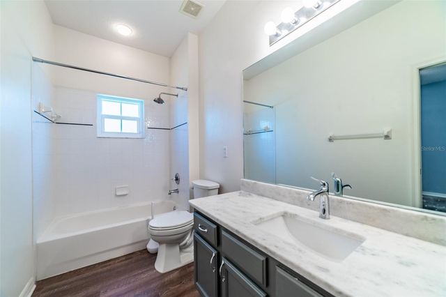 10420 MULLIGAN COURT, Tampa, FL 33647