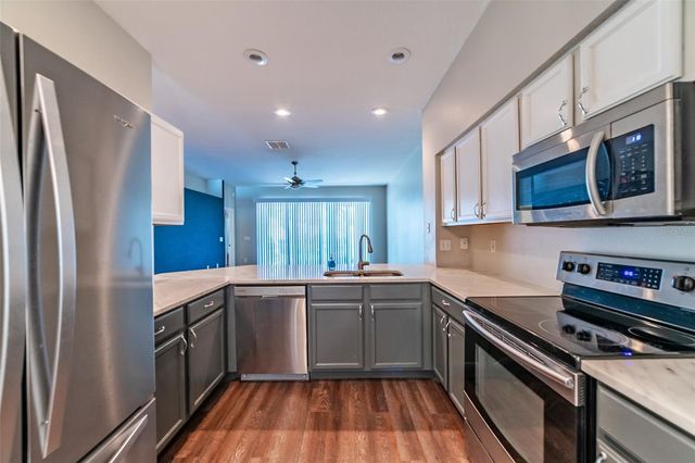 10420 MULLIGAN COURT, Tampa, FL 33647