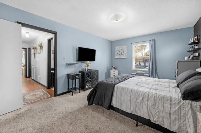 601 Courthouse View St, Lafayette, TN 37083