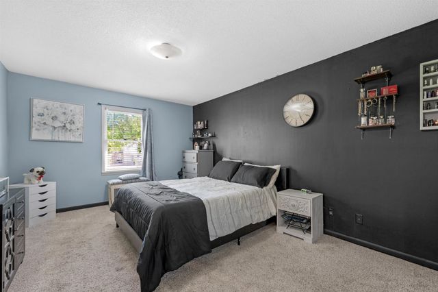 601 Courthouse View St, Lafayette, TN 37083