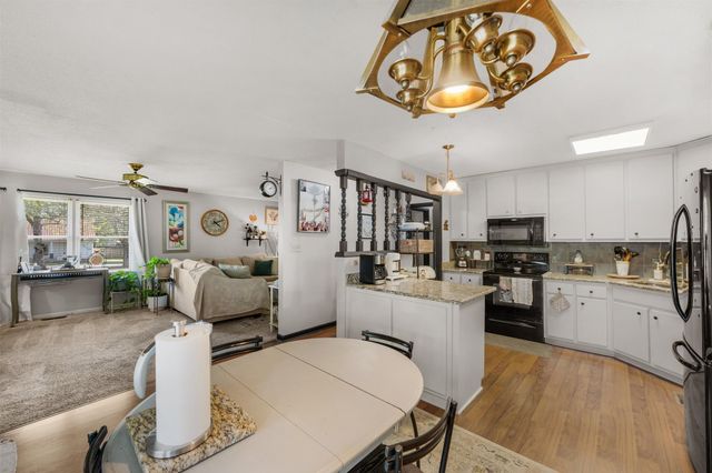 601 Courthouse View St, Lafayette, TN 37083