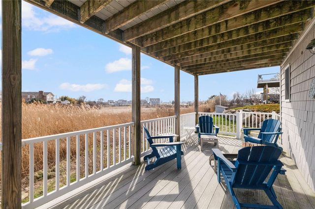 18 STARFISH Drive, Narragansett, RI 02882