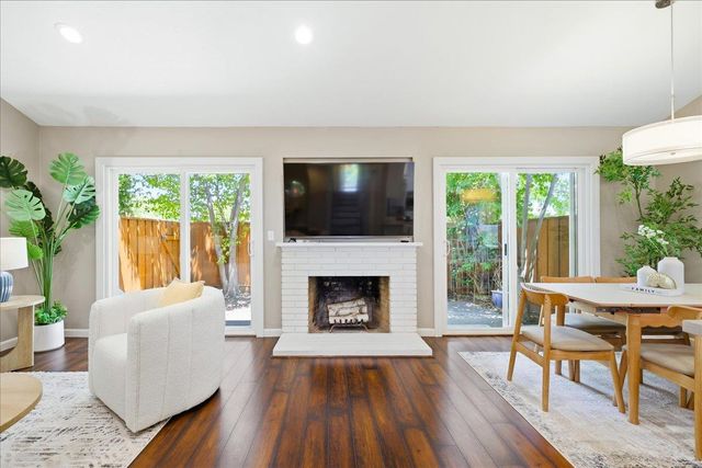 20052 Northcrest Square, Cupertino, CA 95014