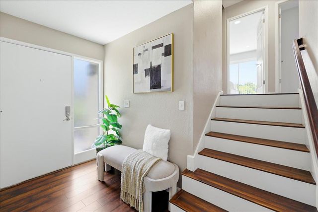 20052 Northcrest Square, Cupertino, CA 95014