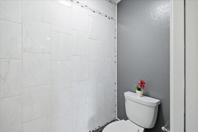 20052 Northcrest Square, Cupertino, CA 95014