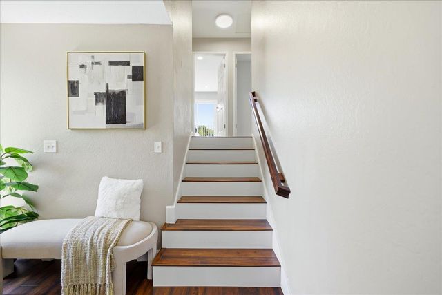 20052 Northcrest Square, Cupertino, CA 95014