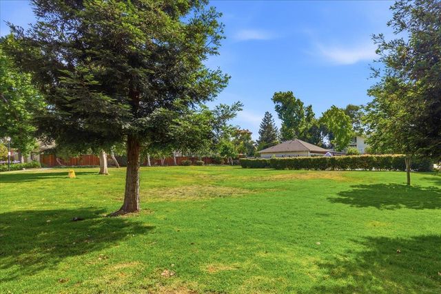20052 Northcrest Square, Cupertino, CA 95014