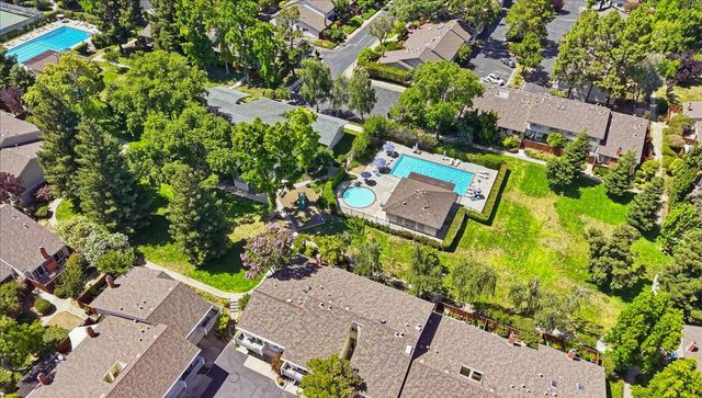20052 Northcrest Square, Cupertino, CA 95014