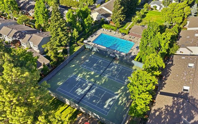 20052 Northcrest Square, Cupertino, CA 95014